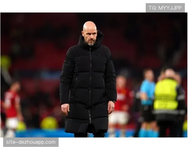 滕哈格强调控制比赛节奏比控球率更重要,防守反击执行到位 滕哈格强调控制比赛节奏比控球率更重要,防守反击执行到位